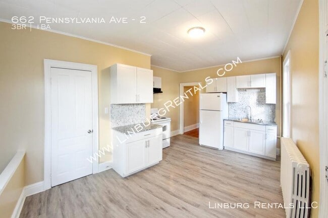 Building Photo - 662 Pennsylvania Ave
