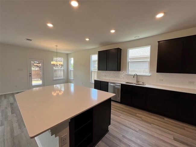 Building Photo - 434 Thunder Valley Trl