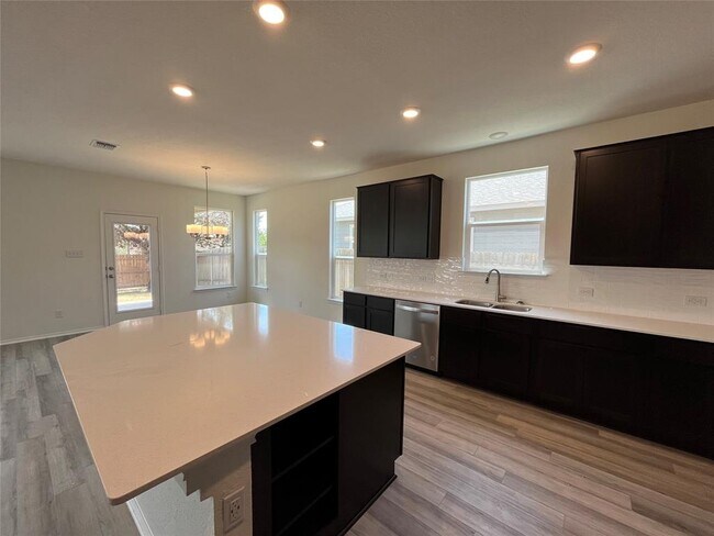 Foto del edificio - 434 Thunder Valley Trl