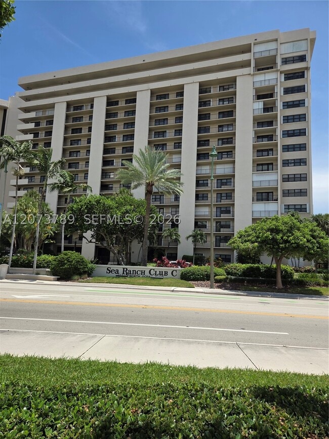 Building Photo - 4900 N Ocean Dr