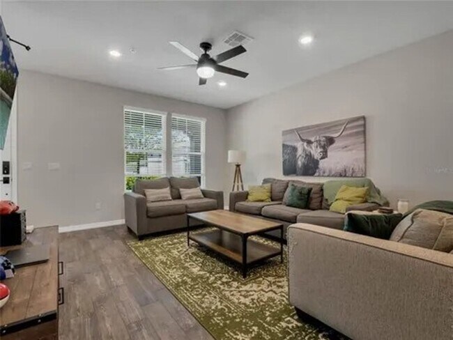 Foto del edificio - Stunning Townhome in Orlando!