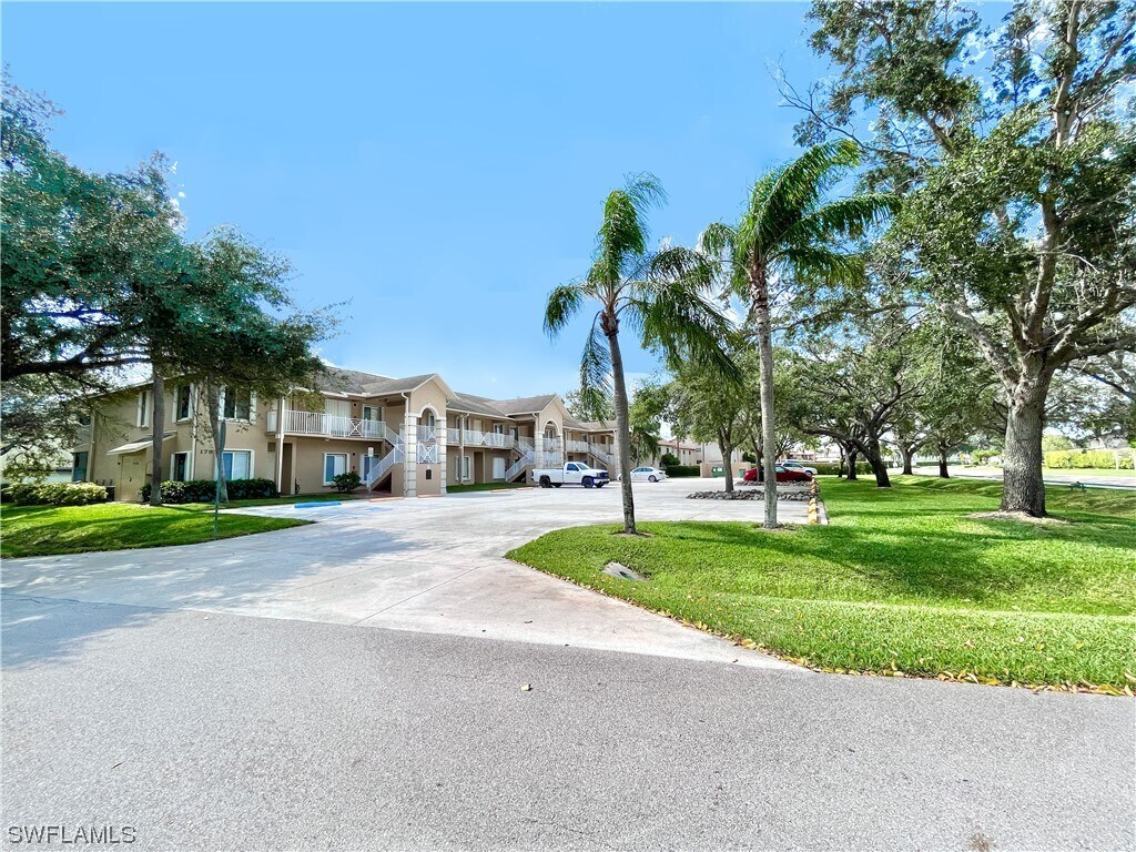 Foto principal - 179 Cypress Way E