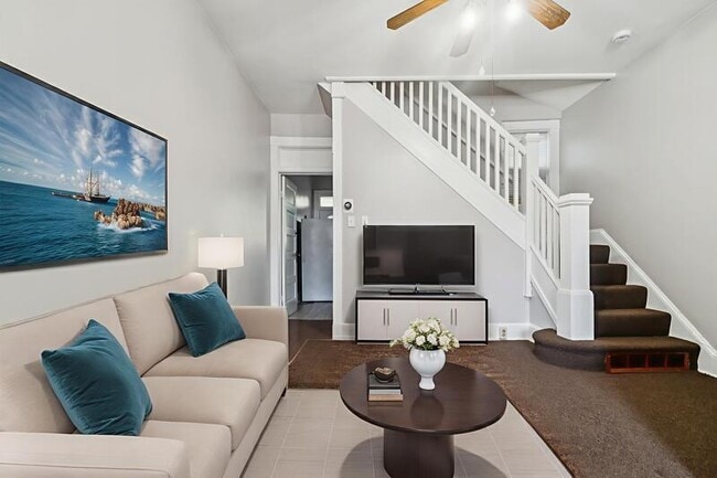 Photo - 407 Cambria St Townhome