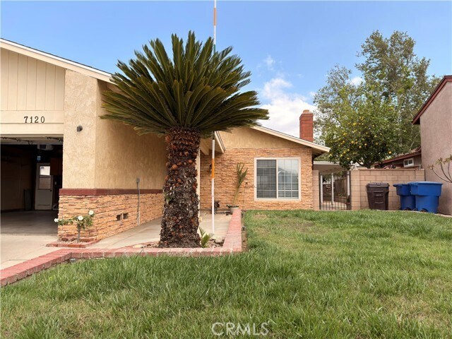 Foto del edificio - 7120 Idyllwild Ln