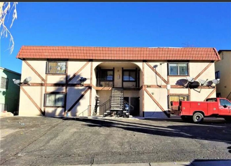 Foto principal - 6936 Kepler Dr