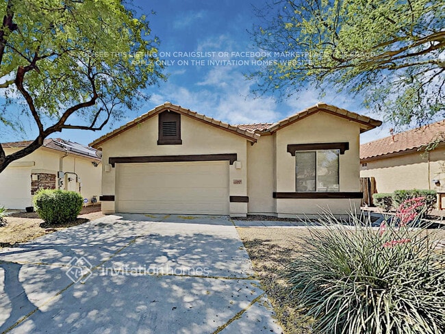 Building Photo - 12605 W Cercado Ln