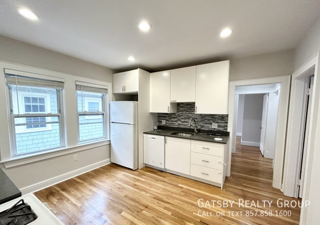Photo - 120 Hillside St.-2R Apartment