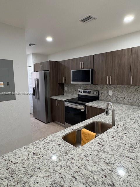 Foto del edificio - 7811 NW 2nd Ct