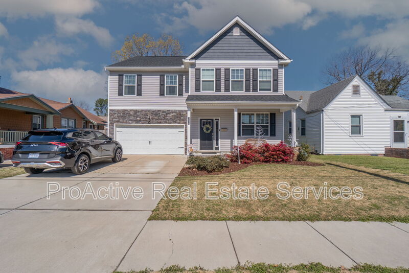 Foto principal - 3630 Buckingham St