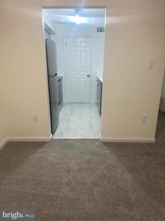 Foto del edificio - 5700 Shadwell Ct