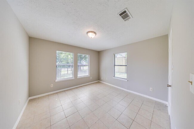 Foto del edificio - 2711 Chapman St
