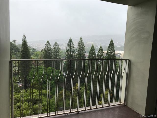 Foto del edificio - 1519 Nuuanu Ave