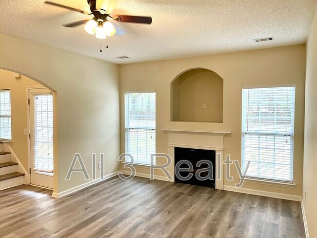 Building Photo - 29 Preserve Dr