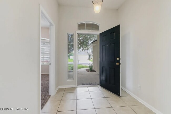Building Photo - 2809 Cross Creek Dr
