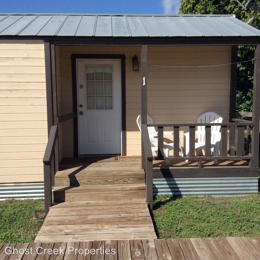 686 State Highway 173 N, Bandera, TX 78003 Condo for Rent in Bandera