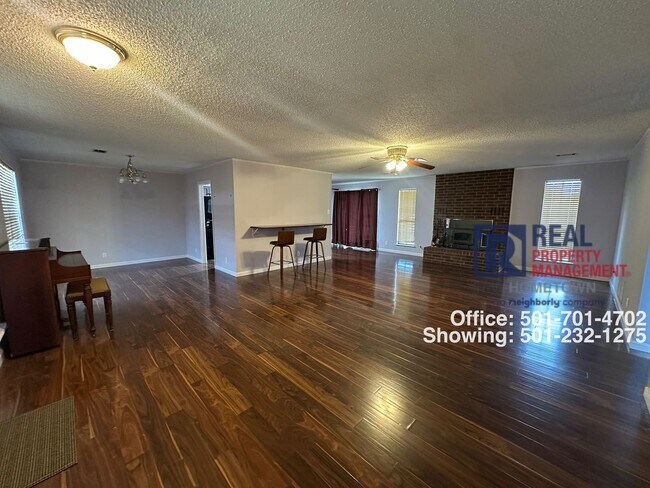 Foto del edificio - Beautiful 3 Bed 2 Bath Home In Hot Springs School District!