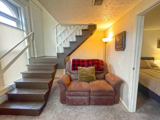 Building Photo - 651 Wheeling Ave