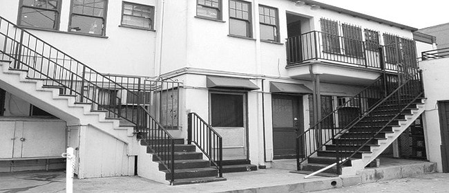 Building Photo - Doheny