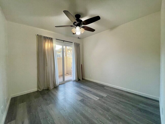 Foto del edificio - 11517 Fury Ln