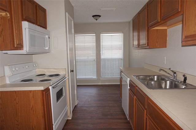 Foto del edificio - 10209 Dallam Ln