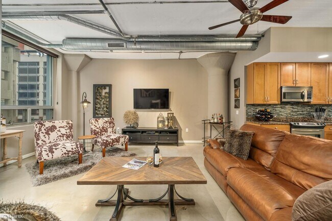 Foto del edificio - 1 br, 2 bath Condo - 221 N Front St