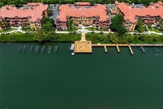 Building Photo - 2741 Via Cipriani