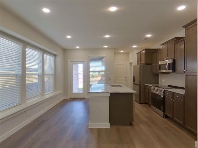 Foto del edificio - 2524 Dulaney Dr