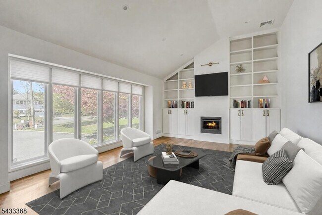 Foto del edificio - 32 Brantwood Pl