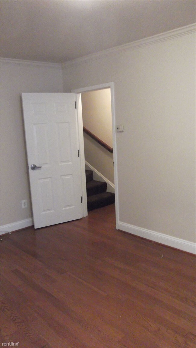 Building Photo - 2 br, 1 bath  - 4309 Norfolk Ave Unit 2