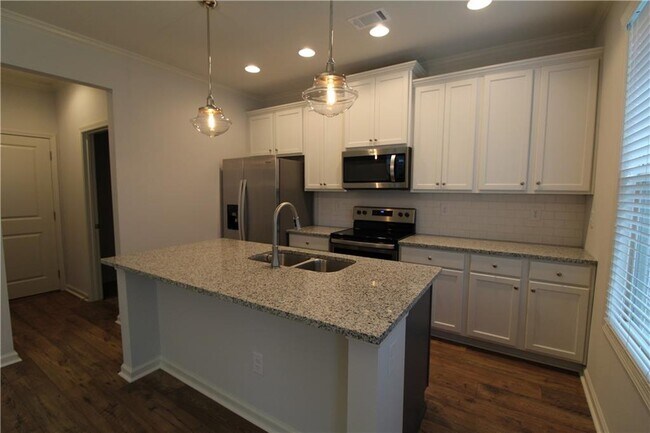 Foto del edificio - 5420 Falling Branch Ct
