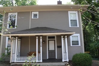 Building Photo - 440 E 2nd St