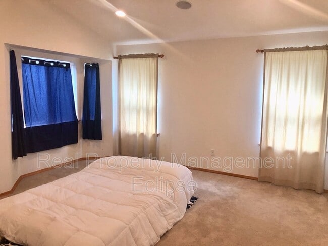 Foto del edificio - 20100 8th Pl W