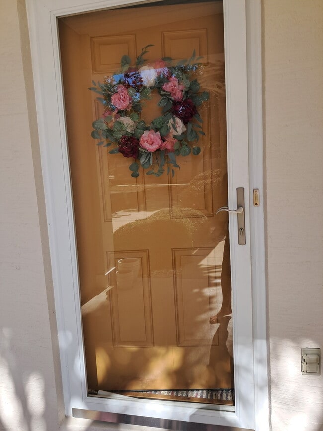 Building Photo - 317 Sand Oak Blvd