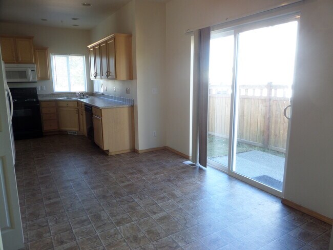 Foto del edificio - 3 Bedroom 2.5 Bath Home in Great Blueberry...