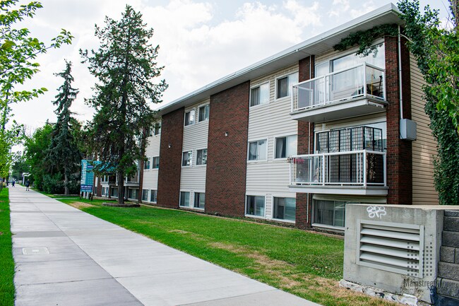 Photo du bâtiment - Majestic Apartments