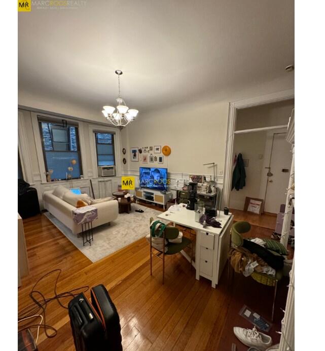 Foto principal - 366 Commonwealth Ave