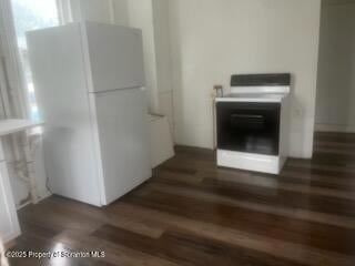 Building Photo - 126 N Lincoln Ave