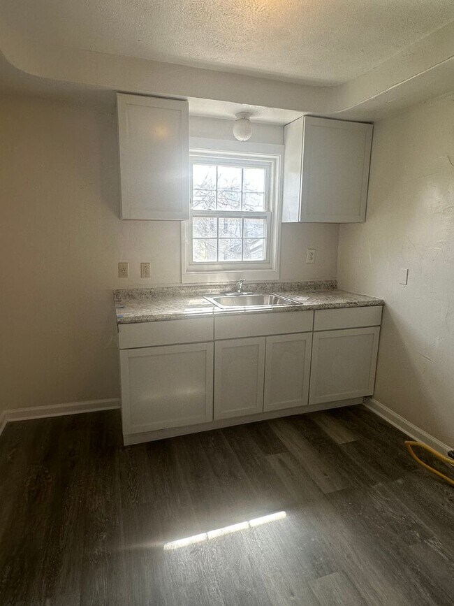 Foto del edificio - 3641 Ingleside Rd