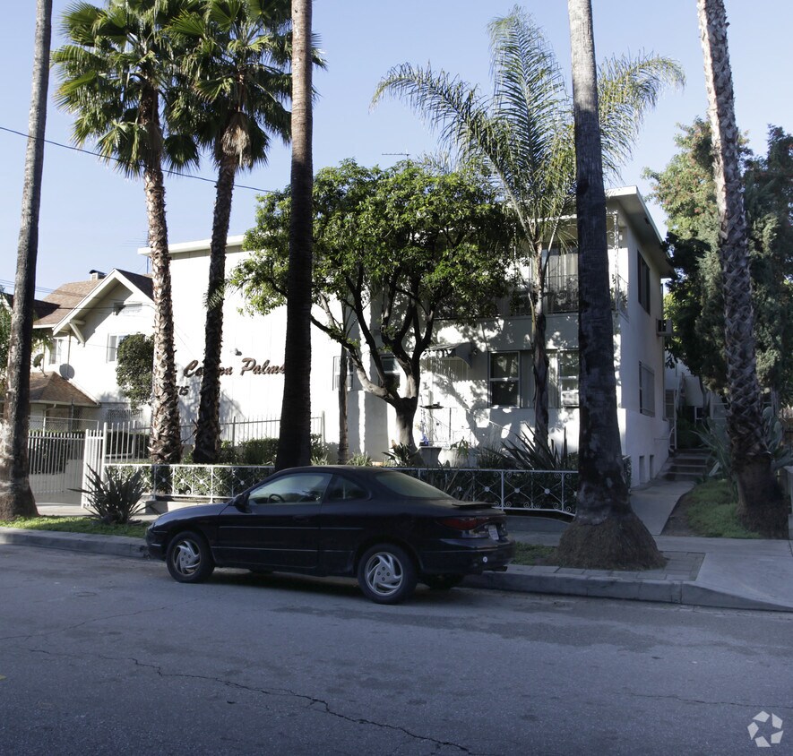 Building Photo - Canyon Palms