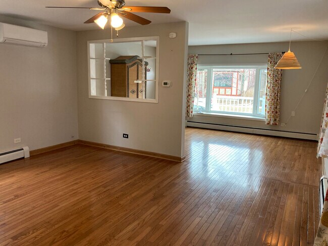 Foto del edificio - 4944 N Leavitt St