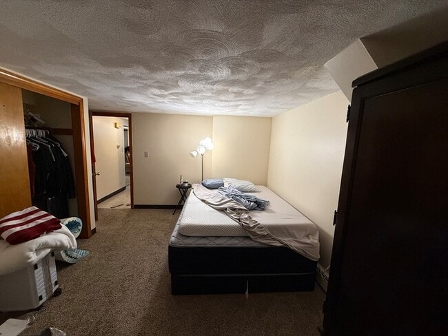 Building Photo - 15 Michael Rd