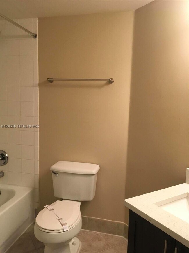 Foto del edificio - 4175 N Haverhill Rd