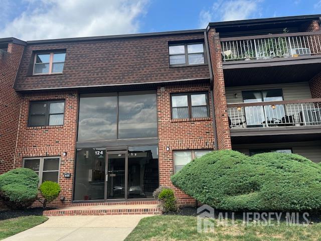 Foto principal - 101 Woodbridge Terrace