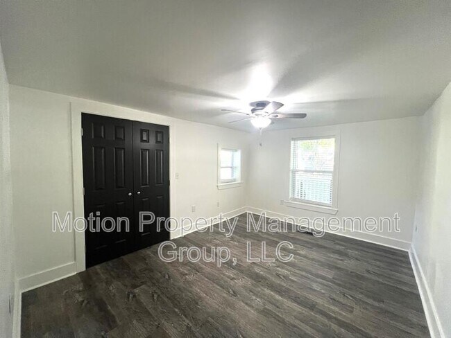 Building Photo - 2509 Hamill Rd