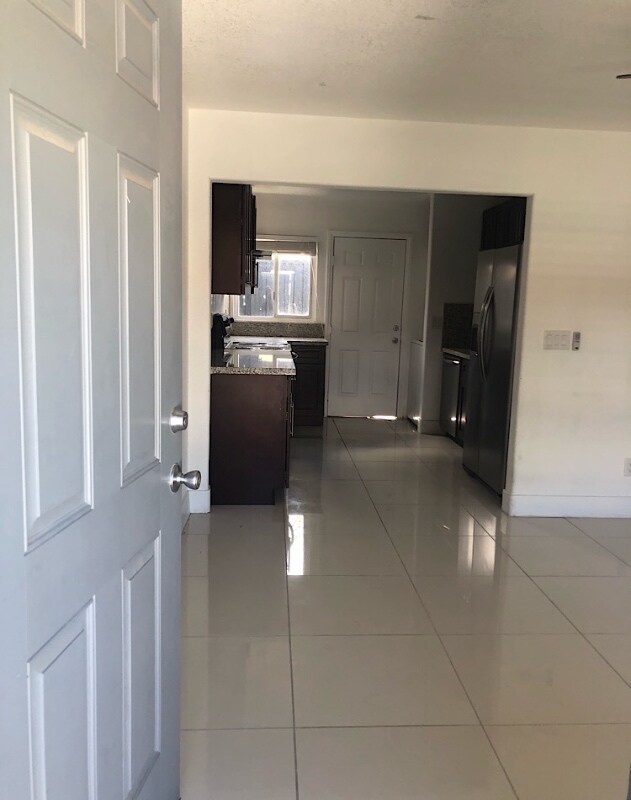 Foto del edificio - 516 S 11th St