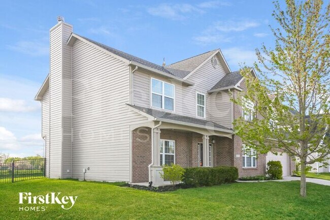 Foto del edificio - 2135 Woodfield Dr
