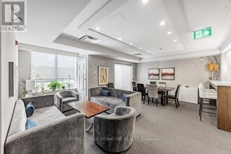 Building Photo - 30 Via Rosedale