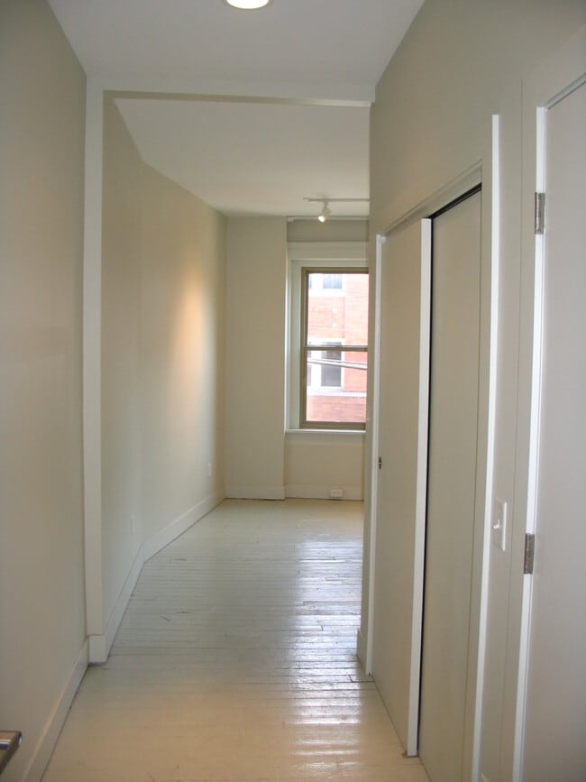 Building Photo - The Day Companies - Short North