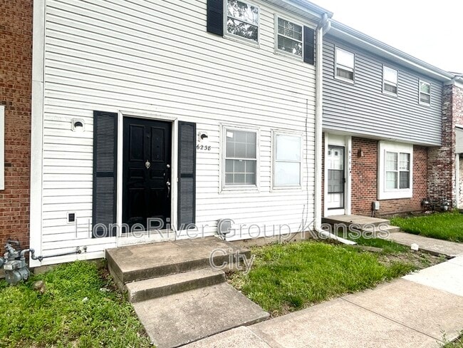 Building Photo - 6238 E 129 St
