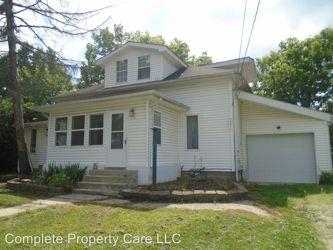 Primary Photo - 1801 S Luick Ave